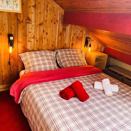 Chalet Chaleureux A Avec Vue Sur La Montagne Ax-les-Thermes